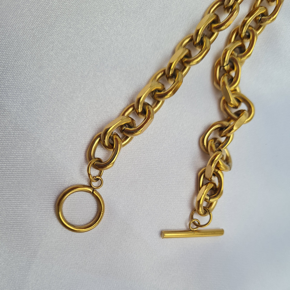 T-Bar Chain Necklace